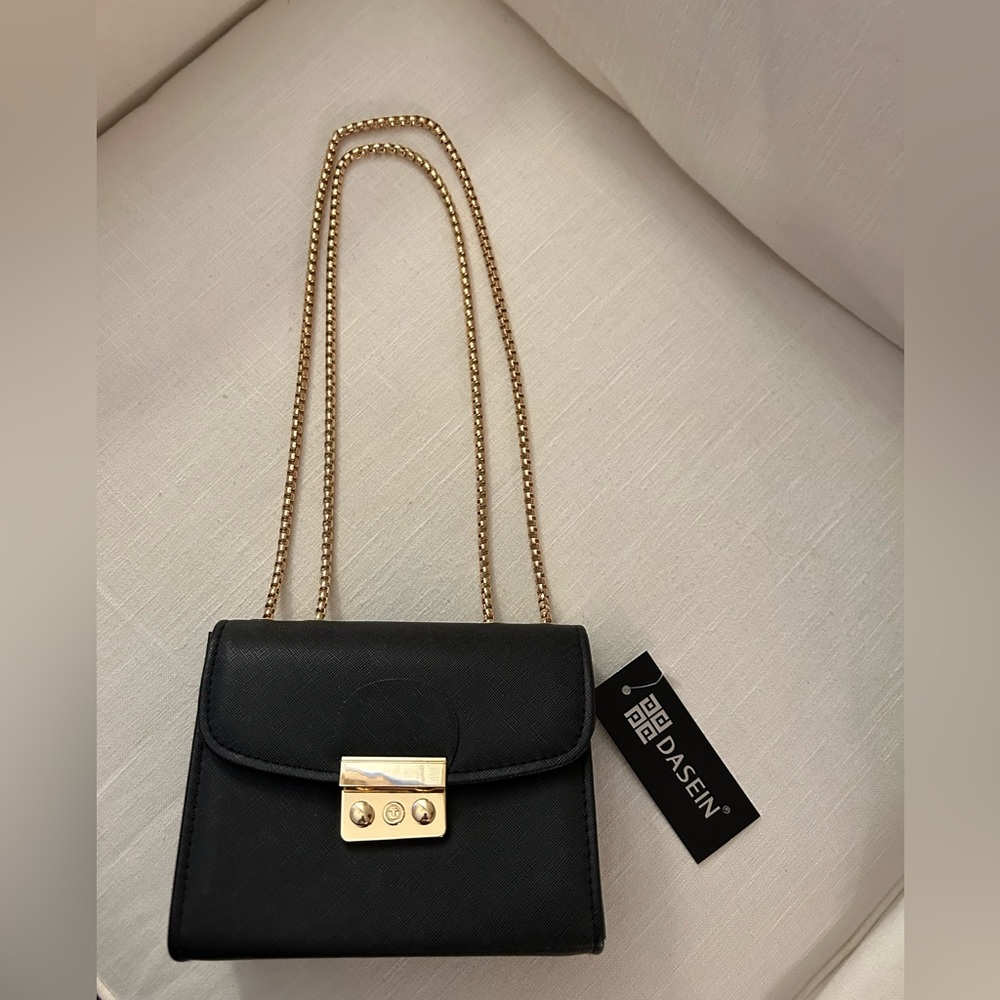 Black & Gold Crossbody with Adjustable Chain Strap